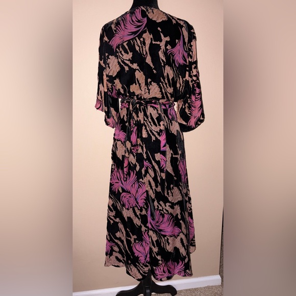 Zara Devore Velvet Wrap Black and Pink Midi Dress - No call outs EUC - Picture 6 of 7
